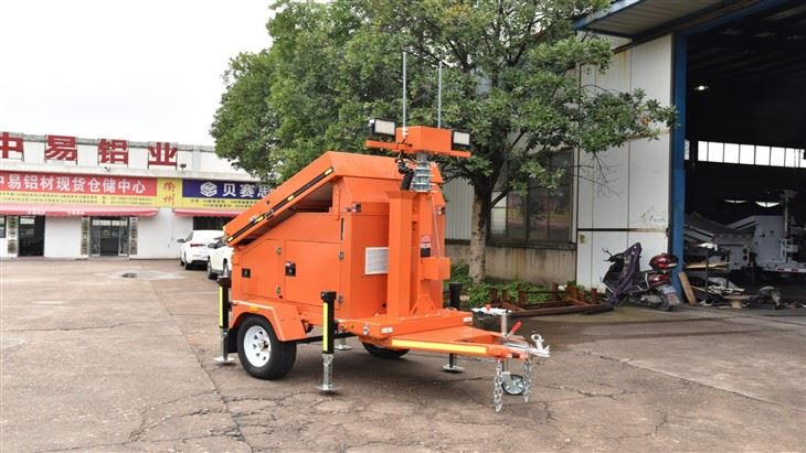 Mobile Solar Surveillance Tower With CCTV Systems And LED Lights