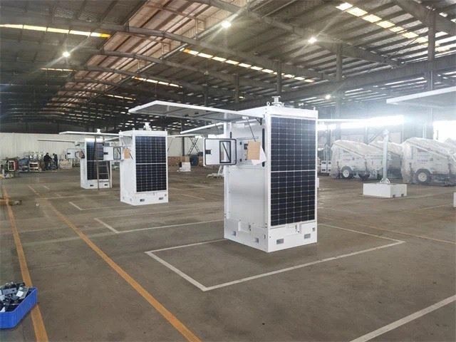 CUBE Lighting Tower For Parking Lot