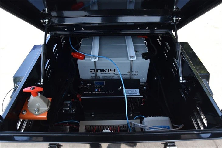 Thermal Camera Mobile Solar Surveillance Tower Trailer